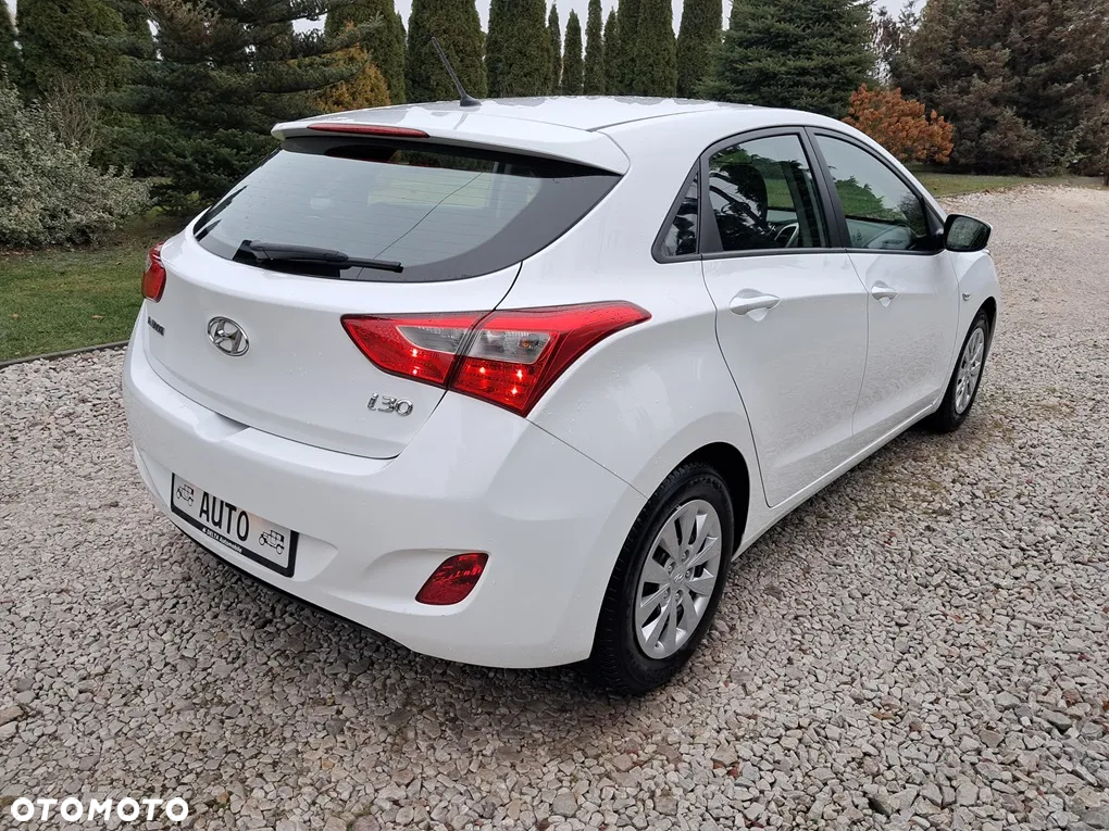 Hyundai i30 1.4 Passion - 7