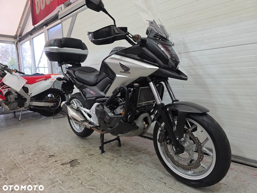 Honda NC - 17