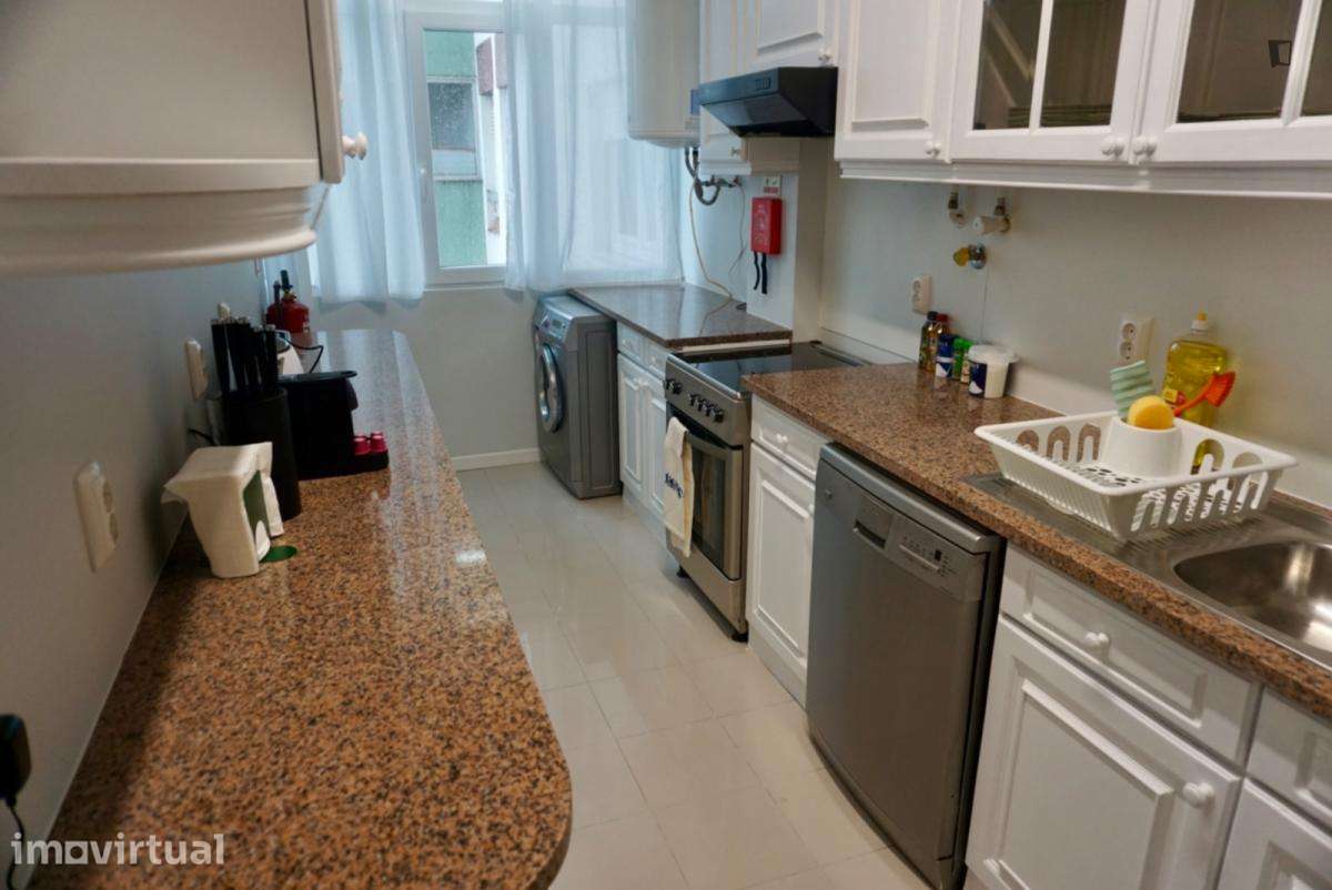 Apartamento com 2 quartos - localizado em Setubal - Grande imagem: 2/15
