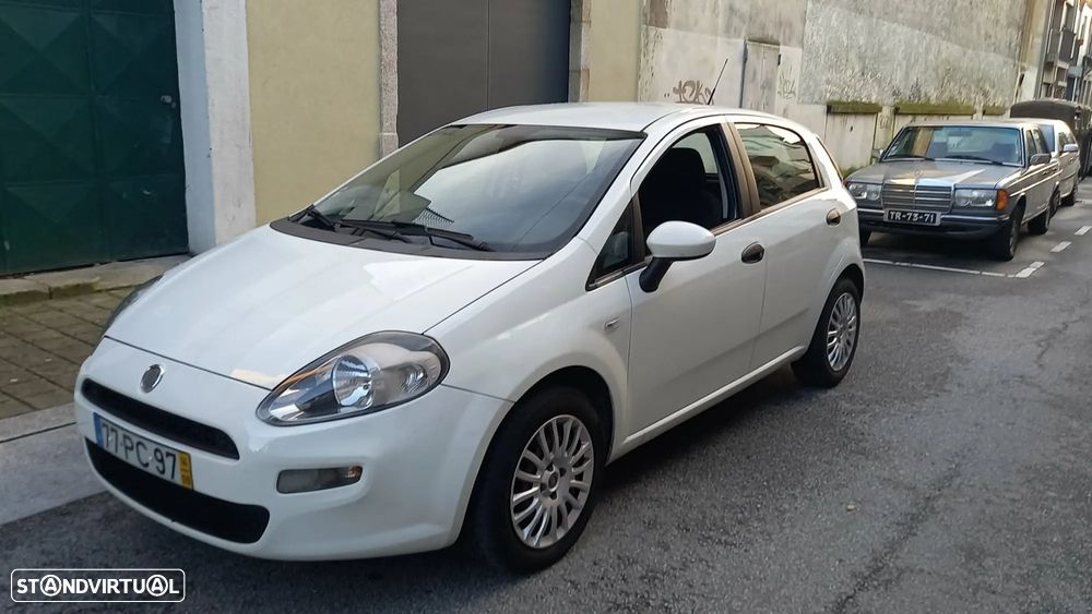 Fiat Grande Punto - 1