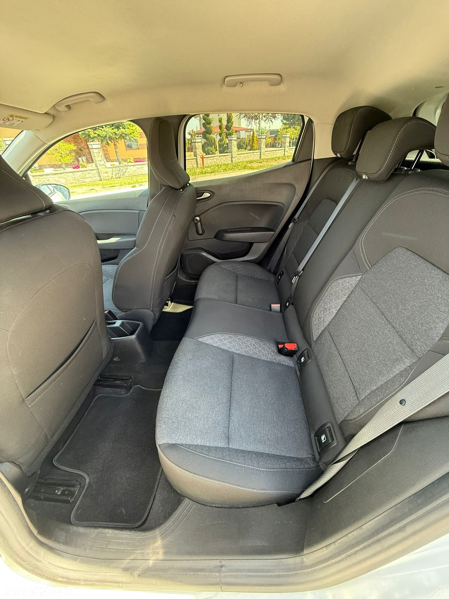 Renault Clio 1.0 SCe Zen - 19
