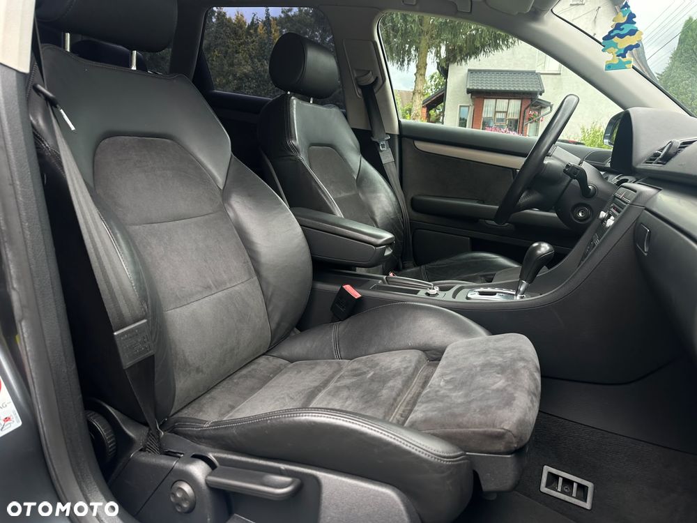 Audi A4 Avant - 30