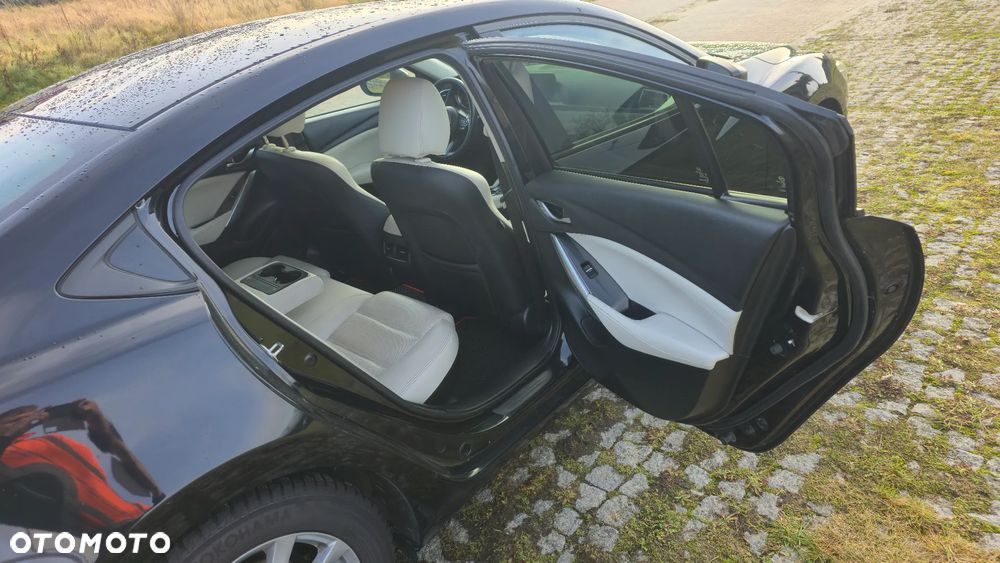 Mazda 6 - 4