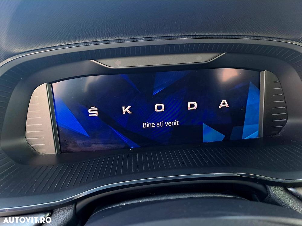 Skoda Octavia 1.6 TDI DSG Style - 12