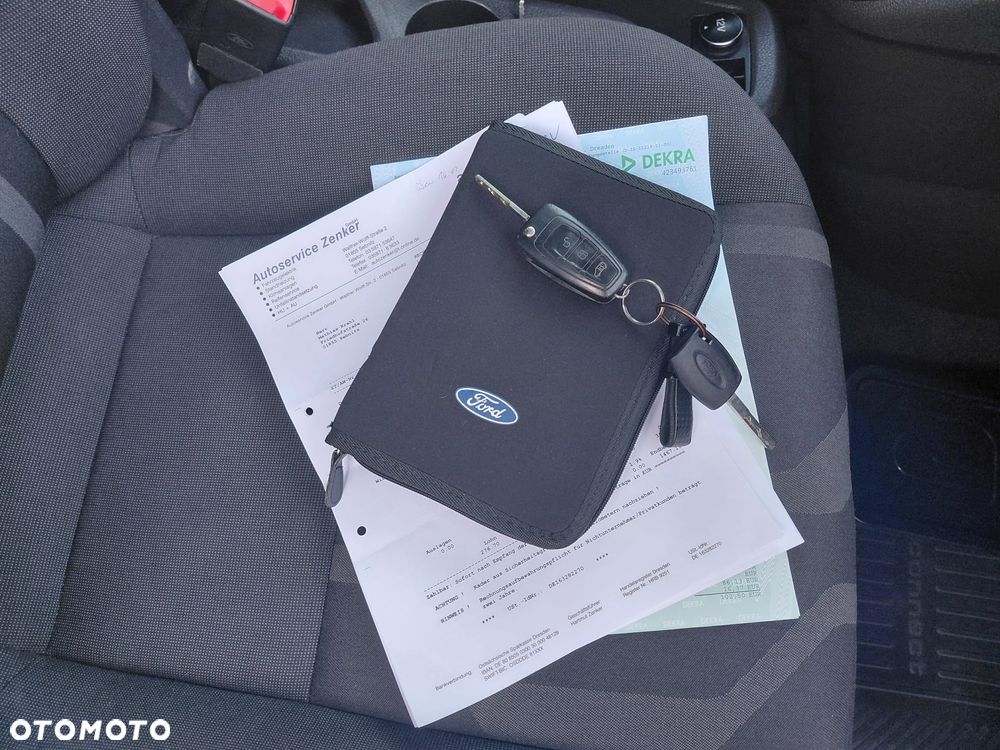 Ford Tourneo Connect 1.0 EcoBoost Start-Stop Ambiente - 27