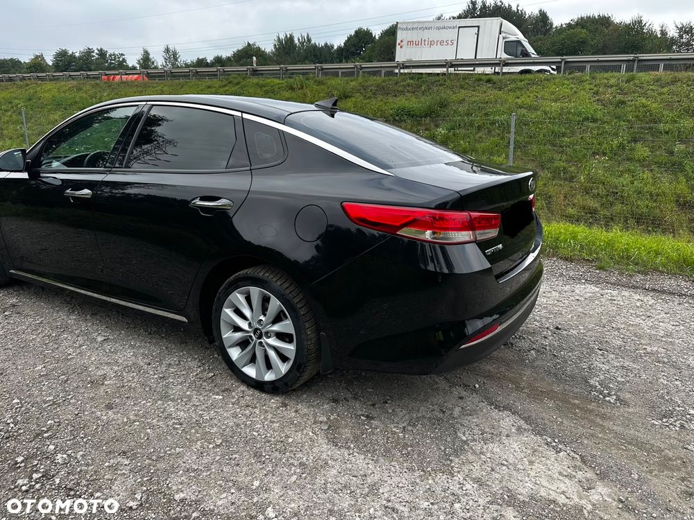 Kia Optima 1.7 CRDI XL DCT - 10