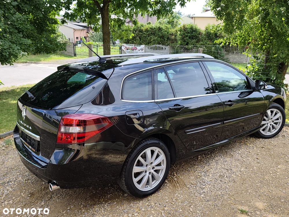 Renault Laguna dCi 180 FAP Initiale - 21