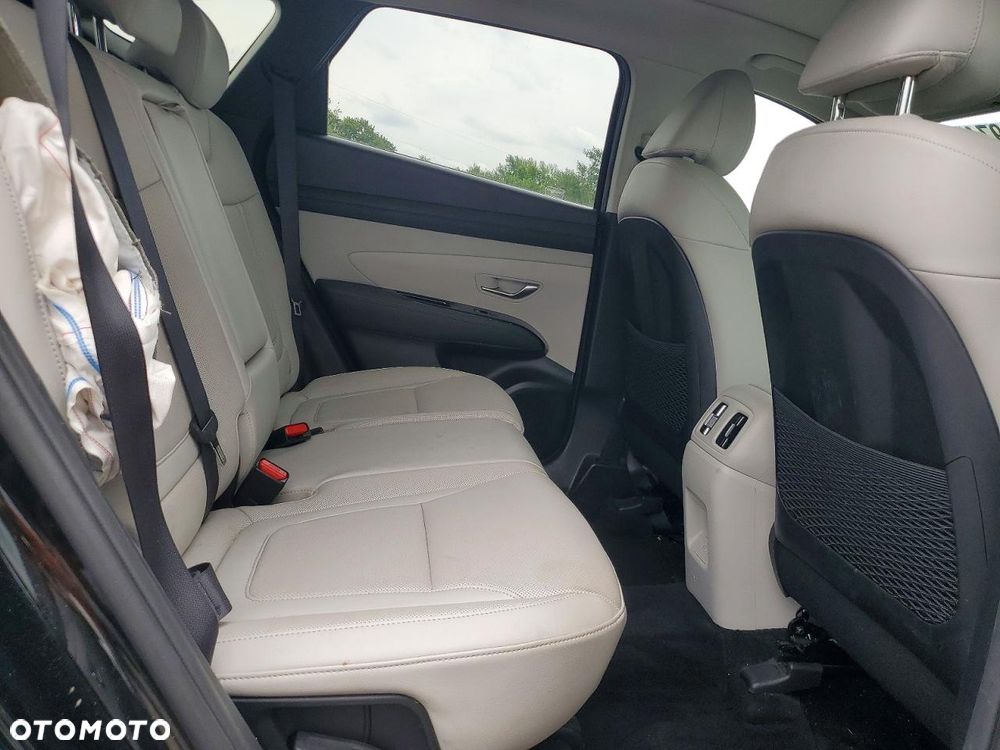 Hyundai Tucson - 11