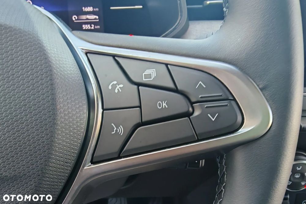 Renault Clio 1.0 TCe Evolution - 28