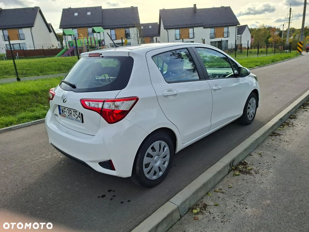 Toyota Yaris 1.0 Active - 7