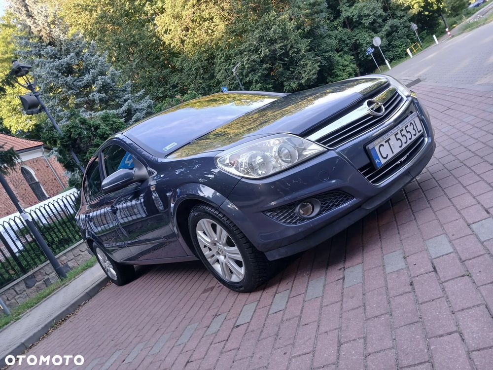 Opel Astra 1.6 Cosmo - 4