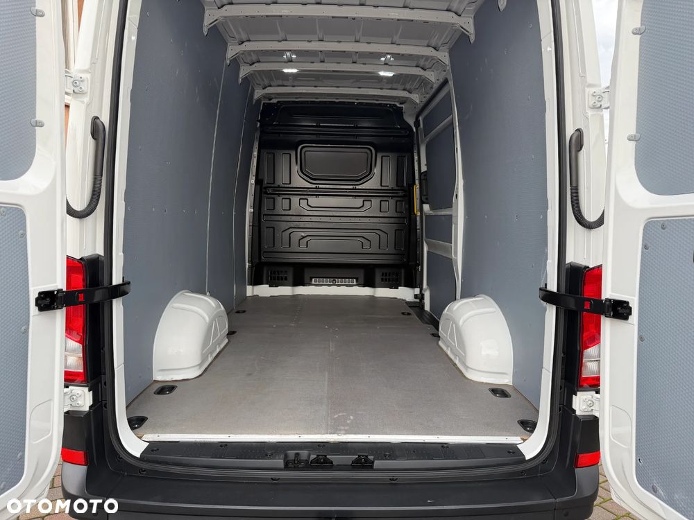 Volkswagen Crafter L2H2 - 13