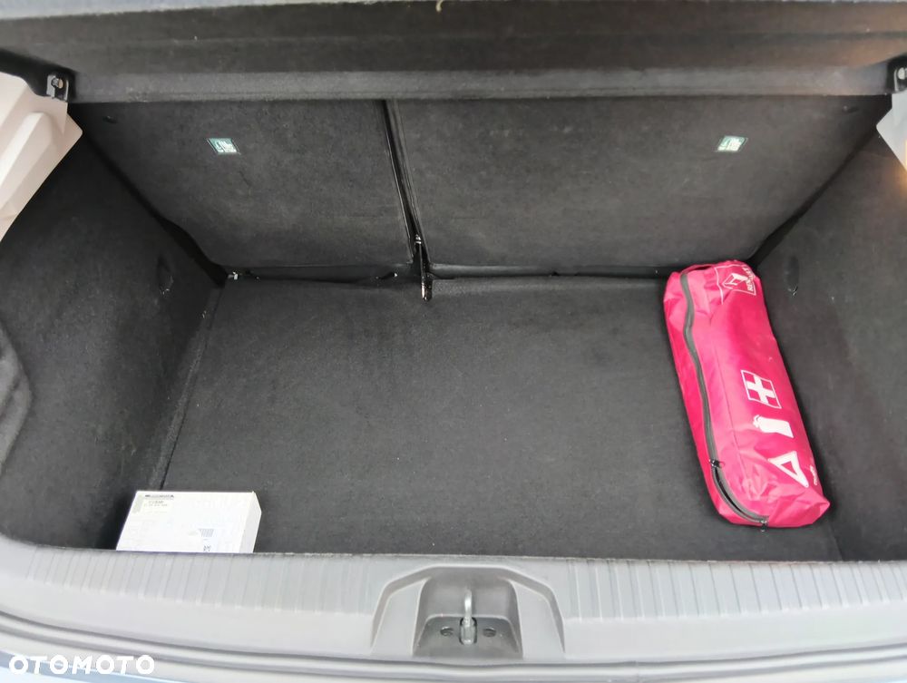 Renault Clio 1.0 TCe Zen - 40