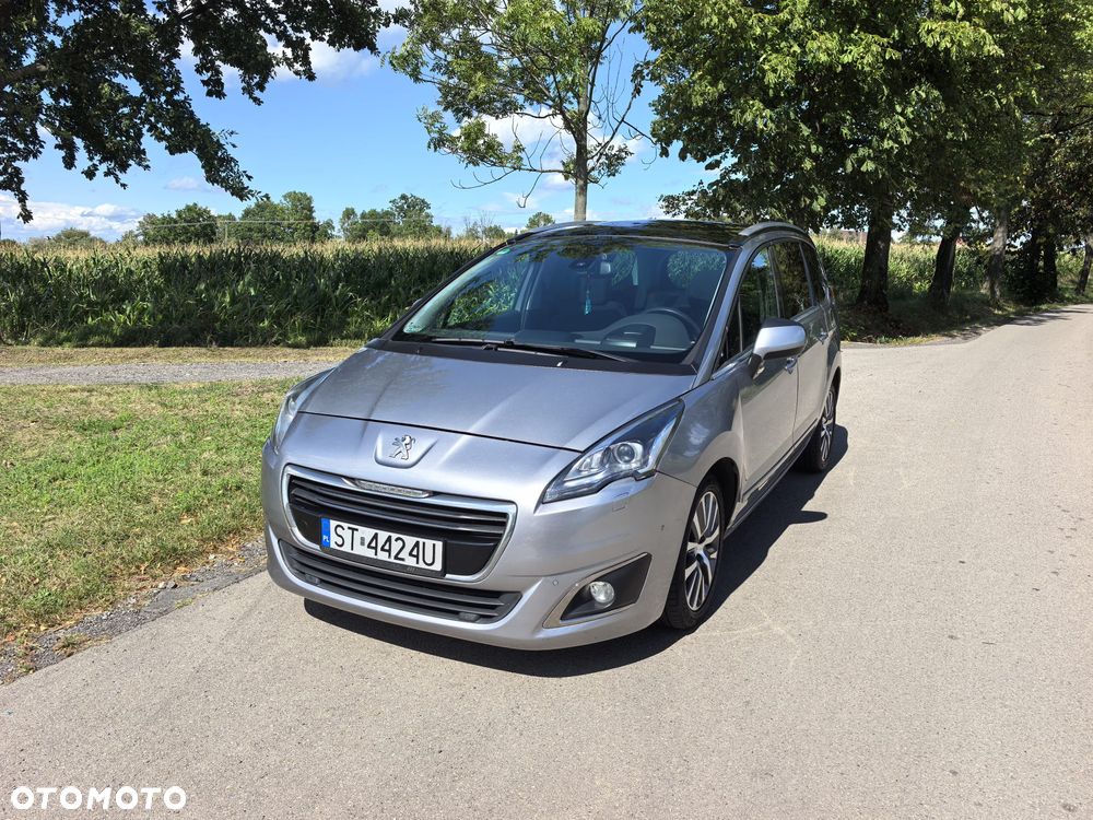 Peugeot 5008 2.0 HDi Premium + - 2