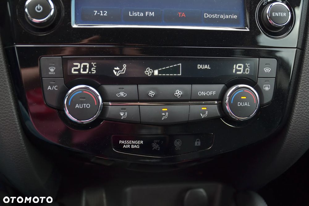 Nissan Qashqai 1.6 DCi N-Connecta EU6 - 23
