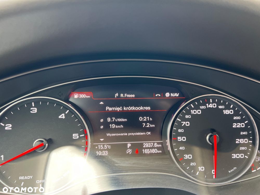 Audi A6 Avant 2.0 TDI Ultra S tronic - 16
