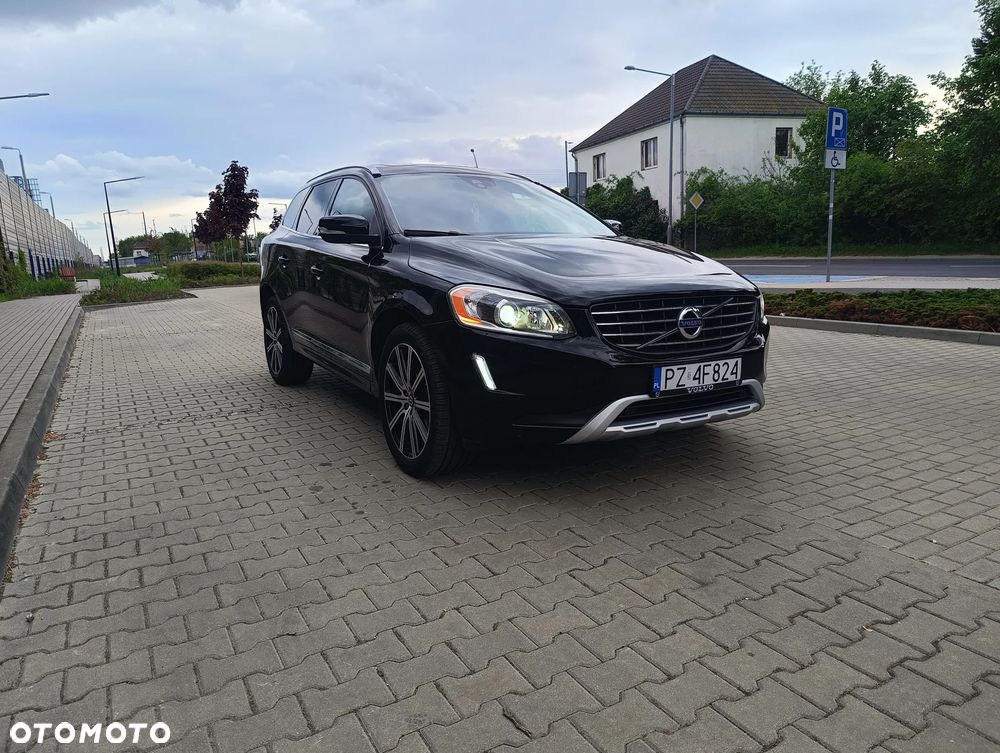 Volvo XC 60 T5 AWD Geartronic Momentum - 18