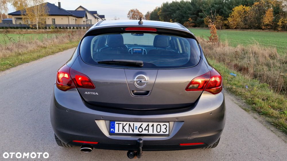 Opel Astra 1.4 Turbo Cosmo - 14