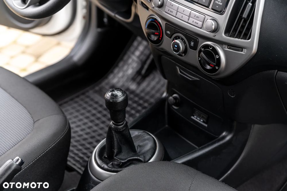 Hyundai i20 1.25 Comfort - 26