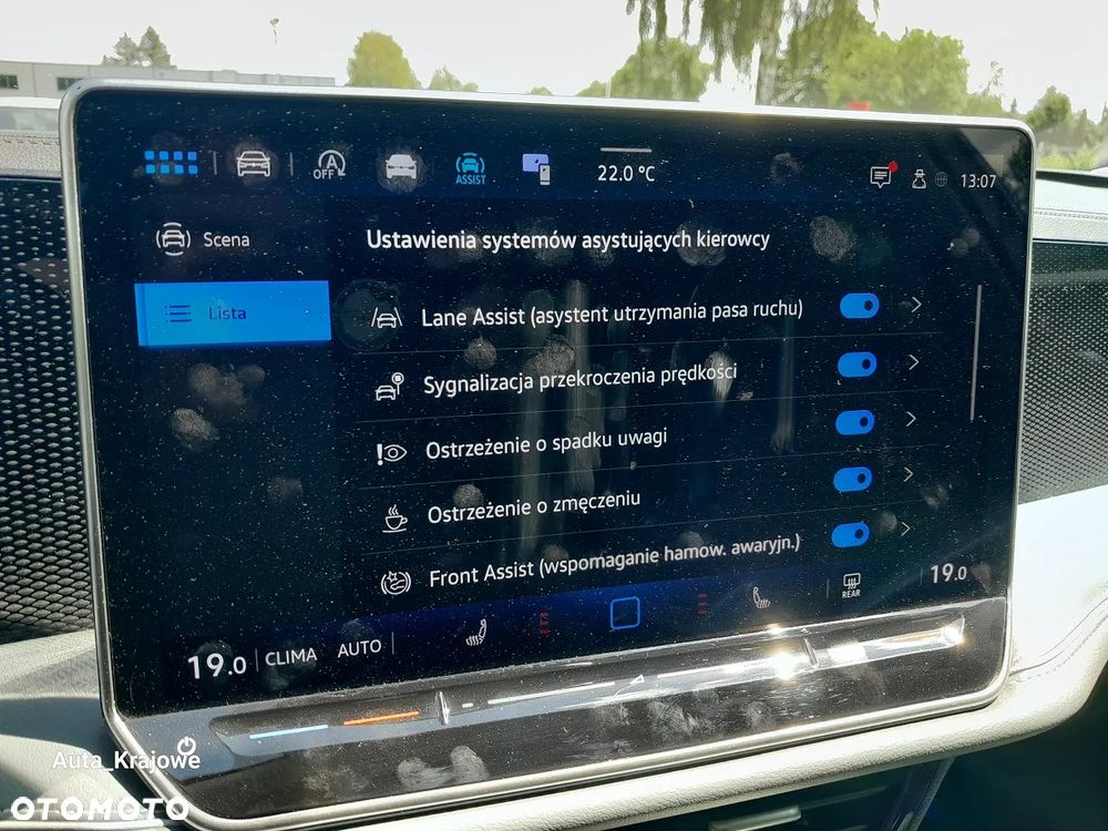 Volkswagen Passat - 19