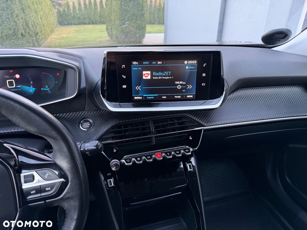 Peugeot 2008 1.5 BlueHDi Allure S&S - 21