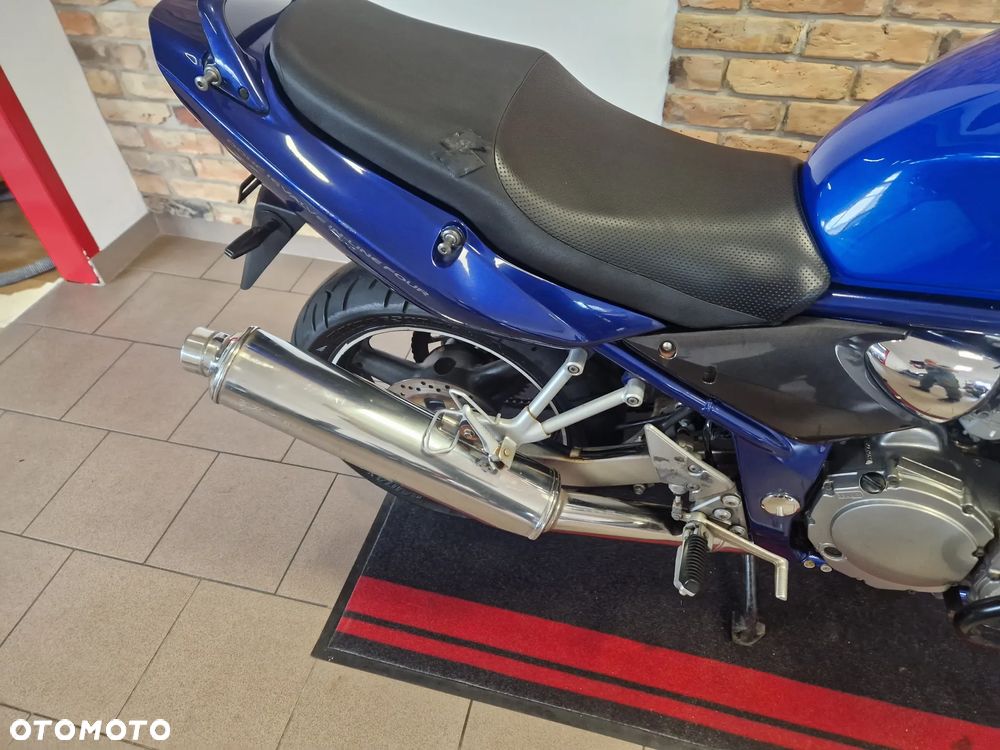 Suzuki Bandit - 27