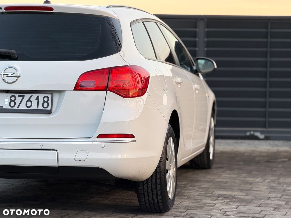 Opel Astra 1.4 T Cosmo - 31