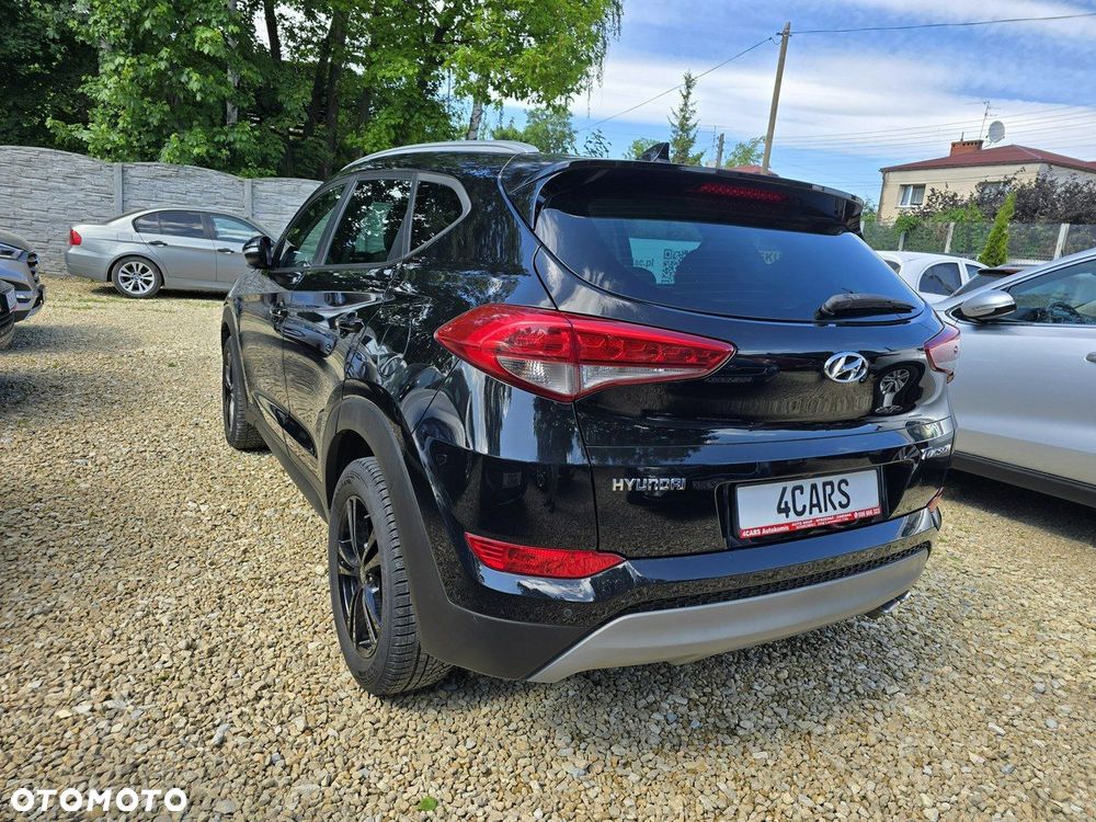 Hyundai Tucson - 32
