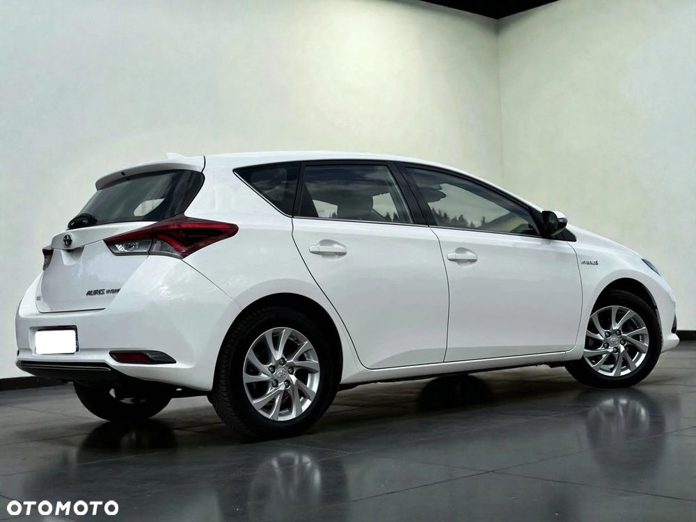 Toyota Auris 1.8 VVT-i Automatik Free Style - 18