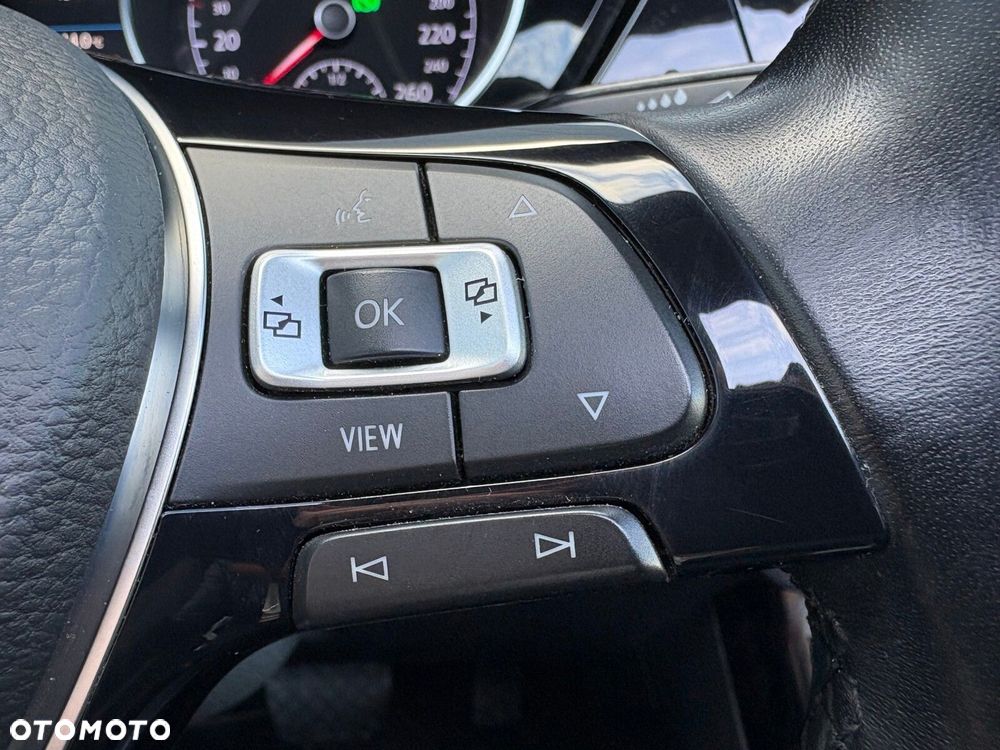 Volkswagen Touran 1.5 TSI EVO Highline DSG - 26