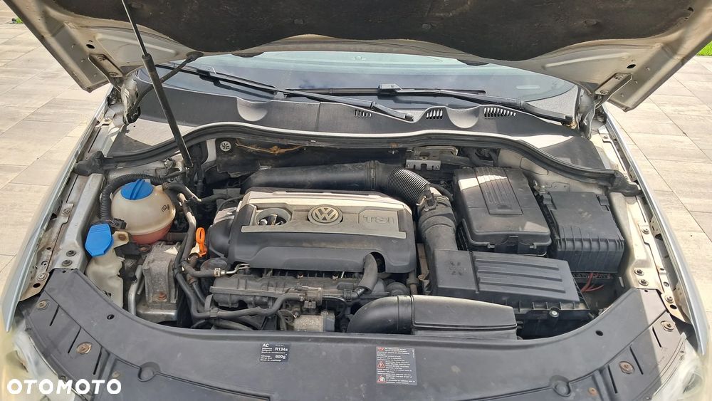 Volkswagen Passat - 5