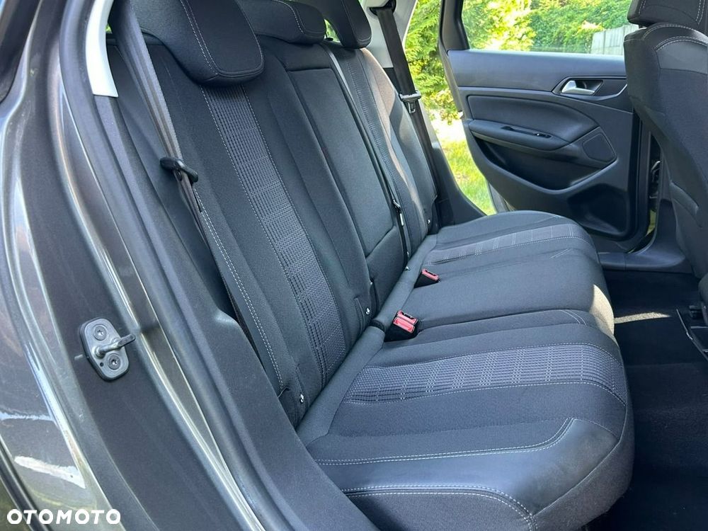 Peugeot 308 - 12