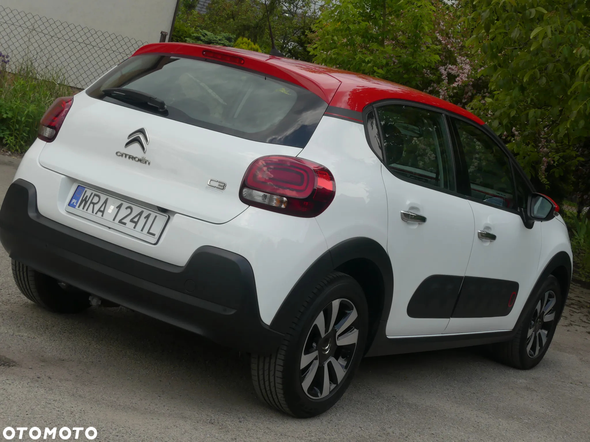 Citroën C3 Pure Tech 82 SHINE - 19
