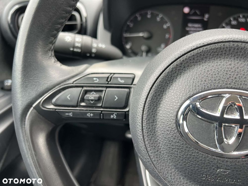 Toyota Yaris 1.0 Comfort - 10