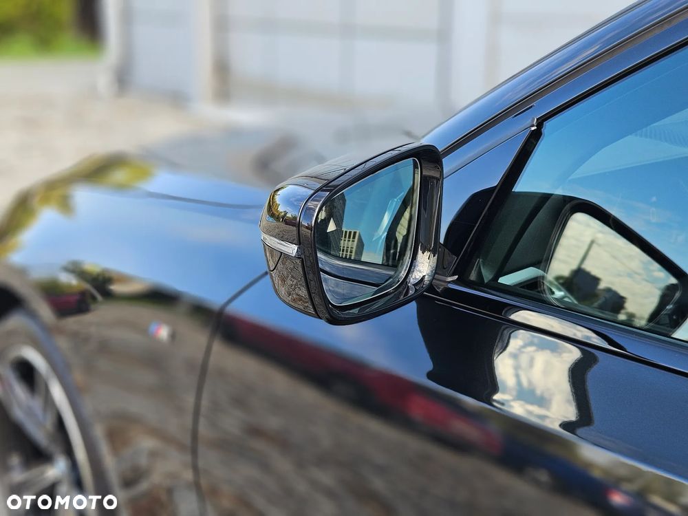 BMW Seria 3 330i xDrive M Sport sport - 12
