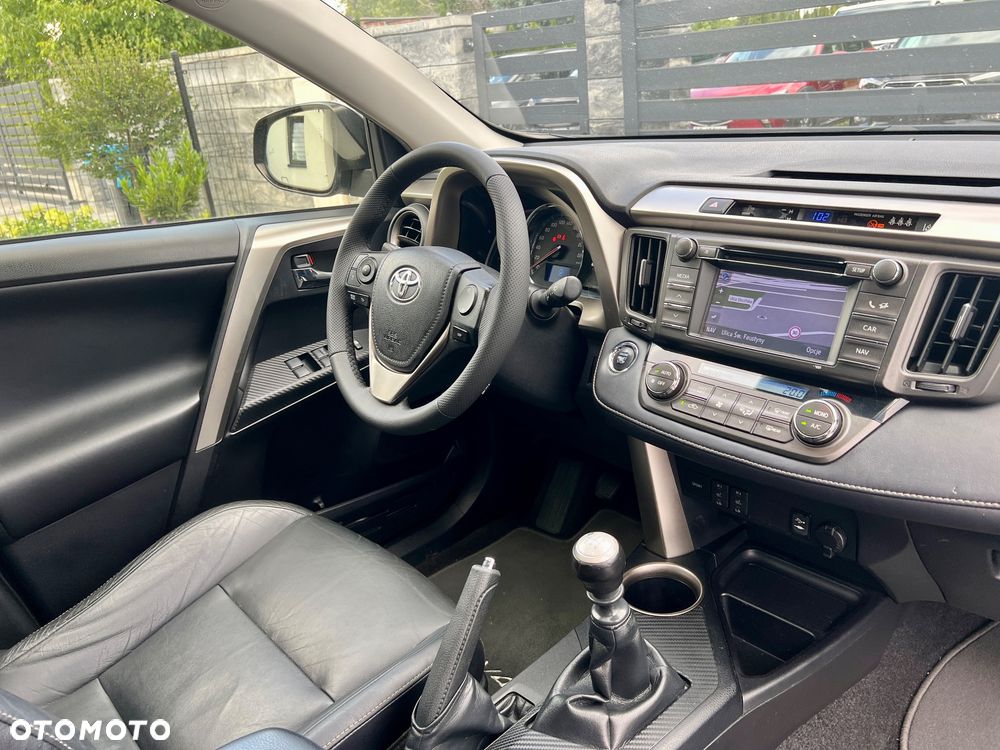 Toyota RAV4 2.0 4x4 - 18