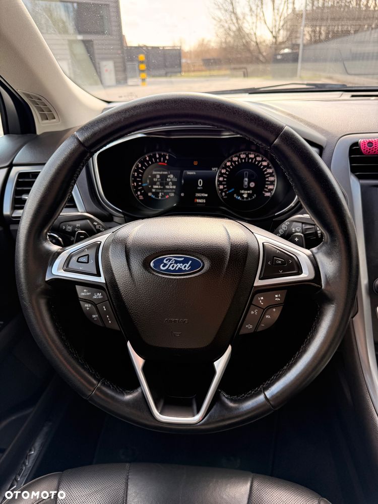 Ford Mondeo 2.0 TDCi Titanium PowerShift - 14