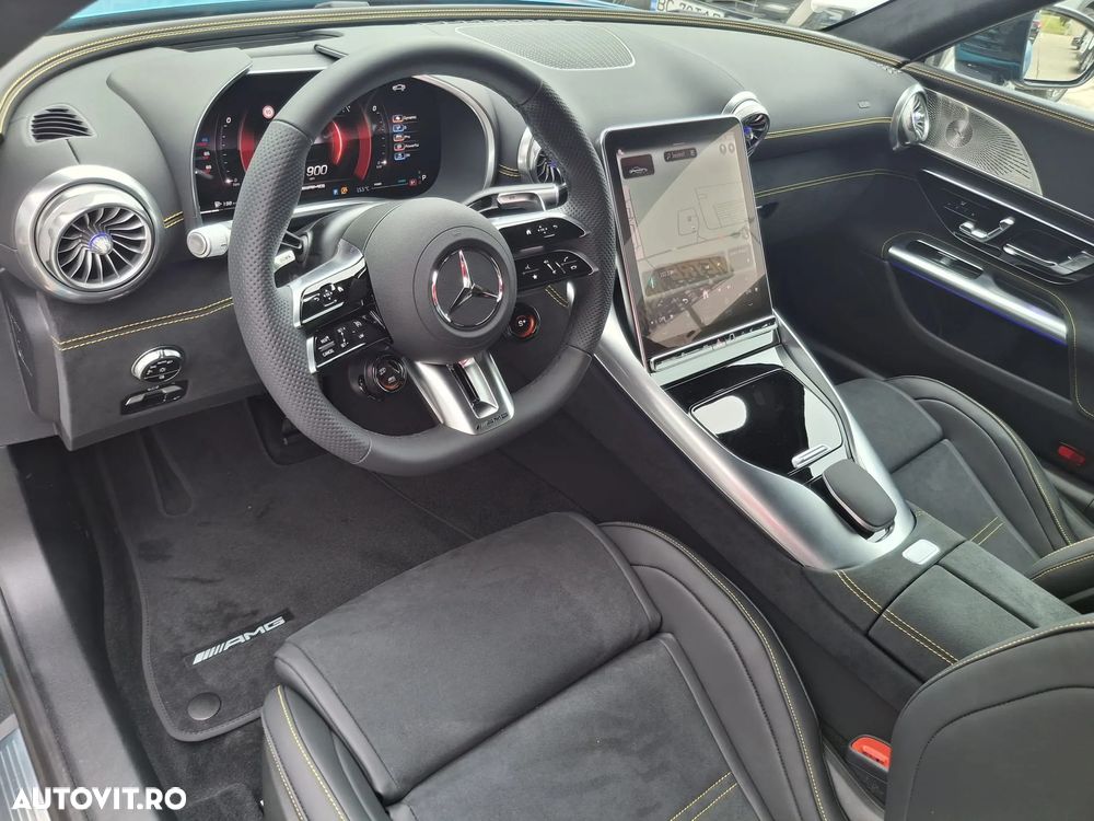 Mercedes-Benz AMG GT 43 Coupe MHEV - 10
