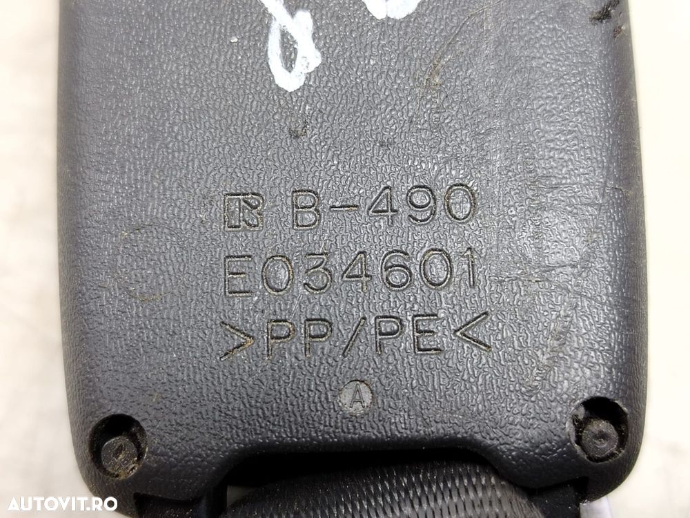 Soclu centura B490e034601 Toyota RAV4 3 (XA30) [2005 - 2010] - 3