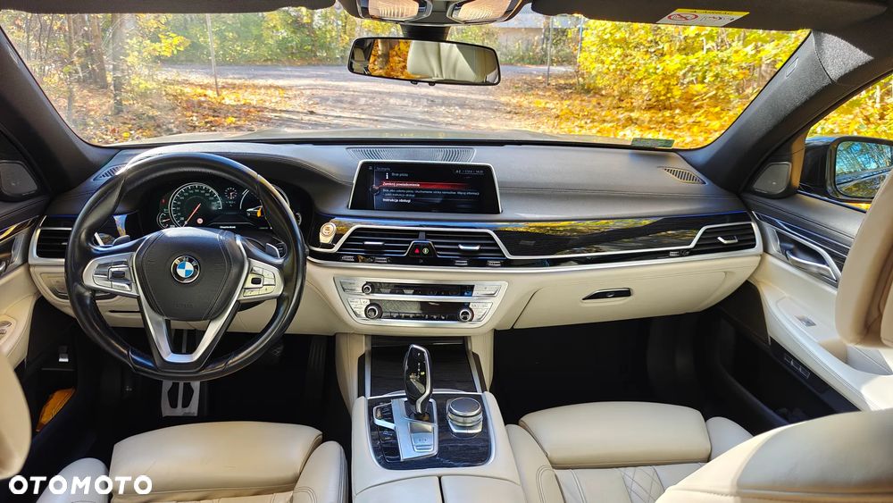 BMW Seria 7 730d xDrive - 18