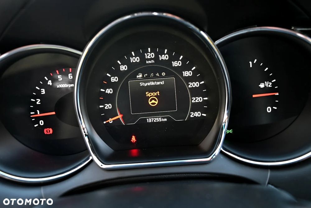 Kia Ceed 1.6 CRDi SCR GT-Line - 26