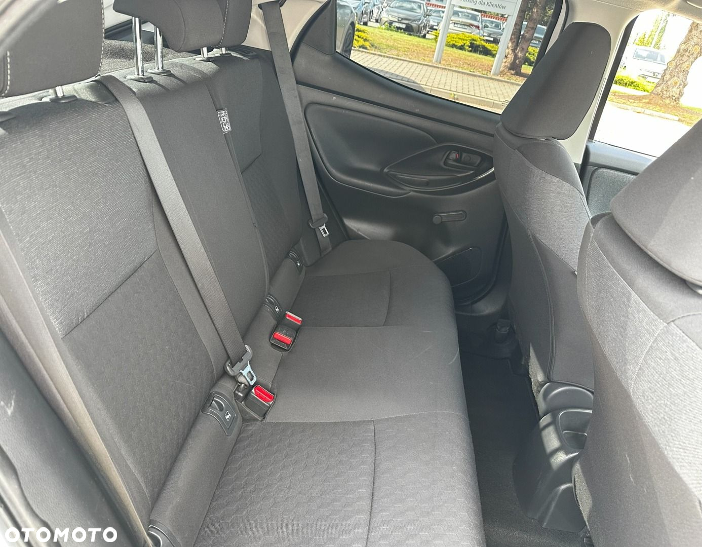 Toyota Yaris - 22