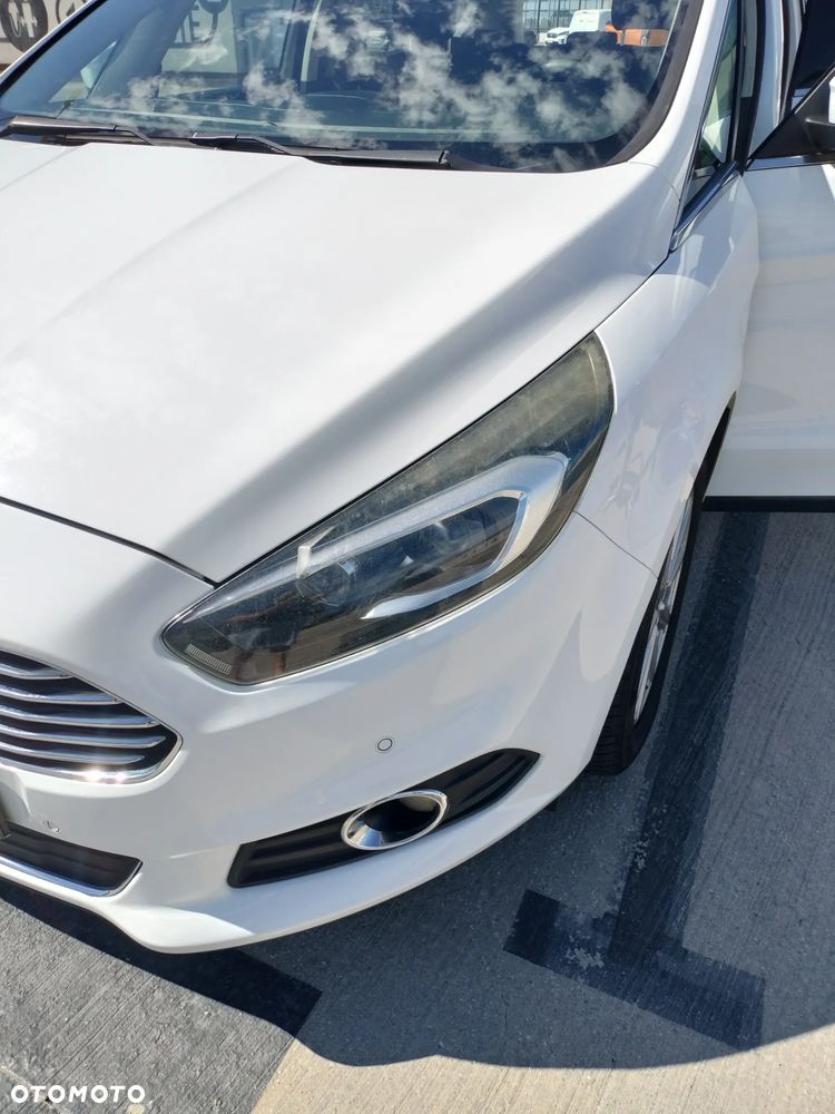 Ford S-Max 2.0 TDCi Titanium - 15