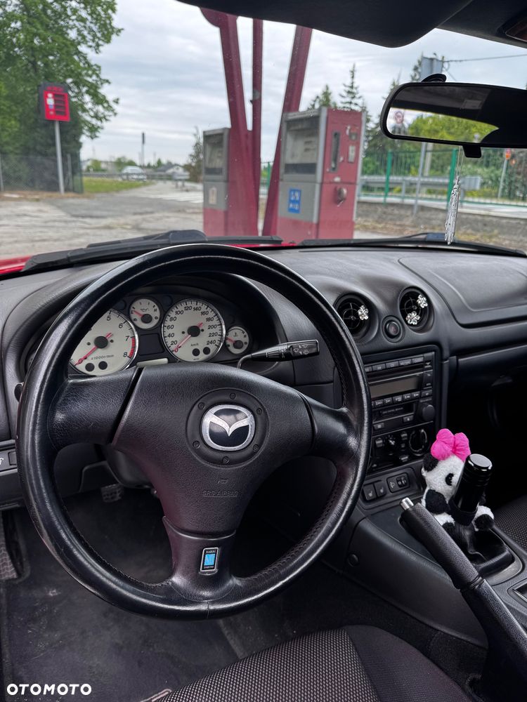 Mazda MX-5 1.6i 16V - 11
