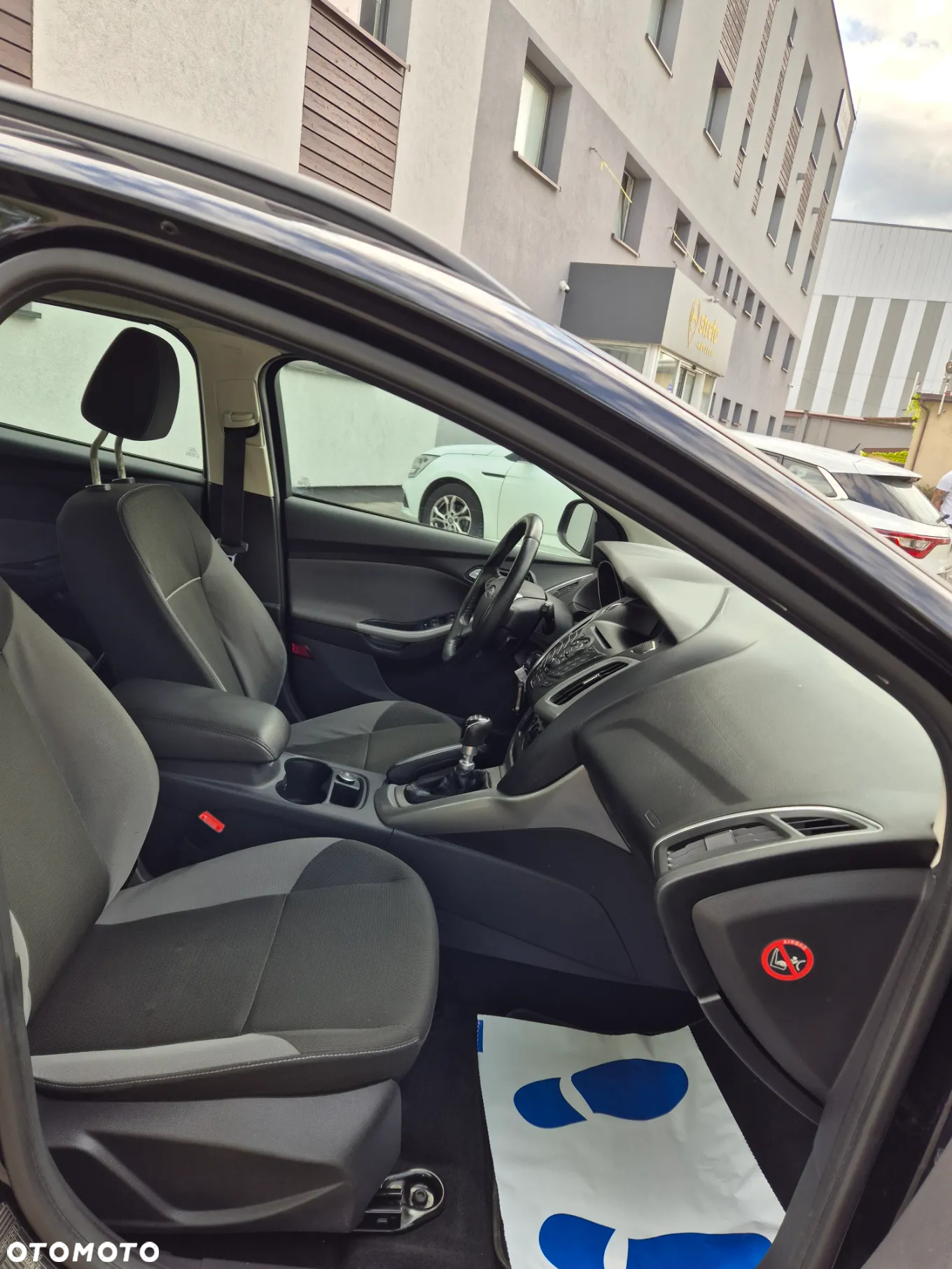 Ford Focus 1.6 TDCi Edition - 11