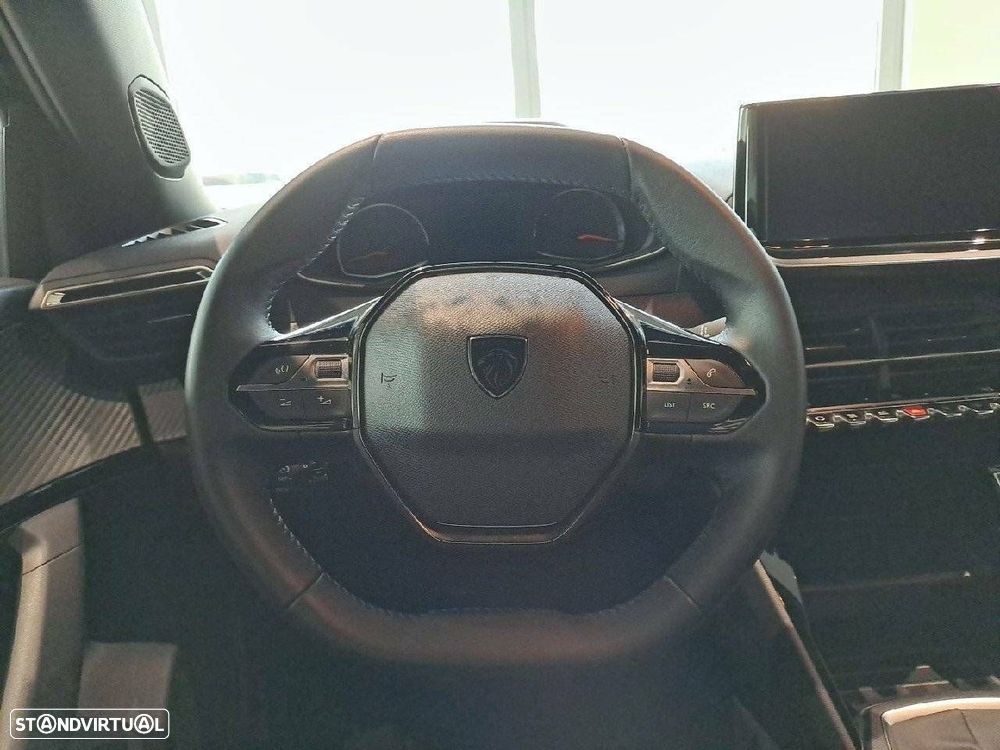 Peugeot 2008 1.2 PureTech Style - 12