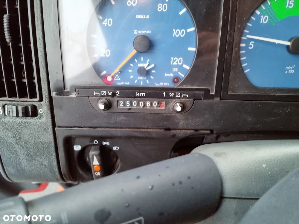 Mercedes-Benz Atego 1523 - 17