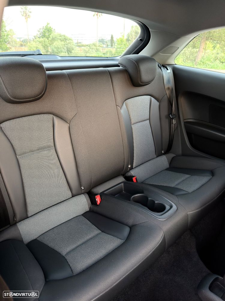 Audi A1 1.6 TDI S-line - 20