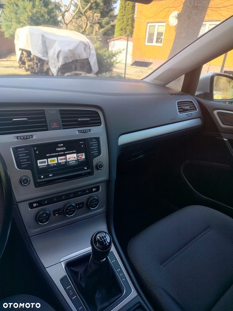 Volkswagen Golf Variant 2.0 TDI (BlueMotion Technology) Comfortline - 14