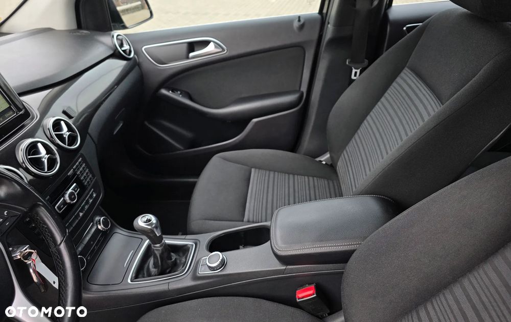 Mercedes-Benz Klasa B 180 CDI BlueEFFICIENCY Edition Style - 11
